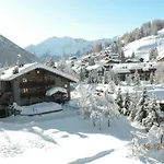 Bellevue Hotel 3*