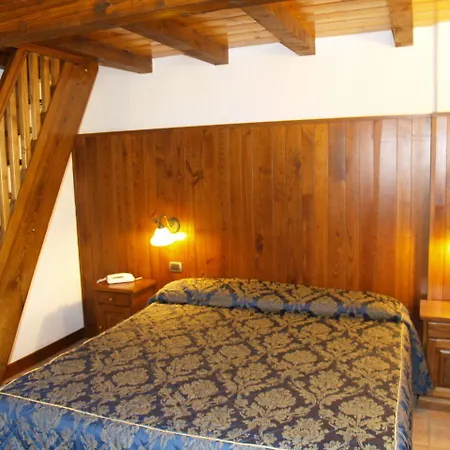 Bellevue 3* تشامبولوك